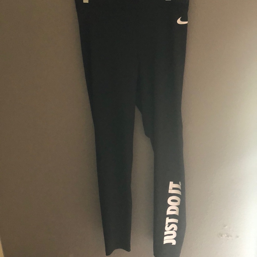 Nike yoga pants